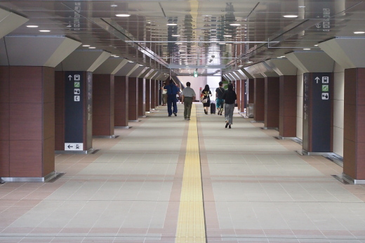 下関駅自由通路